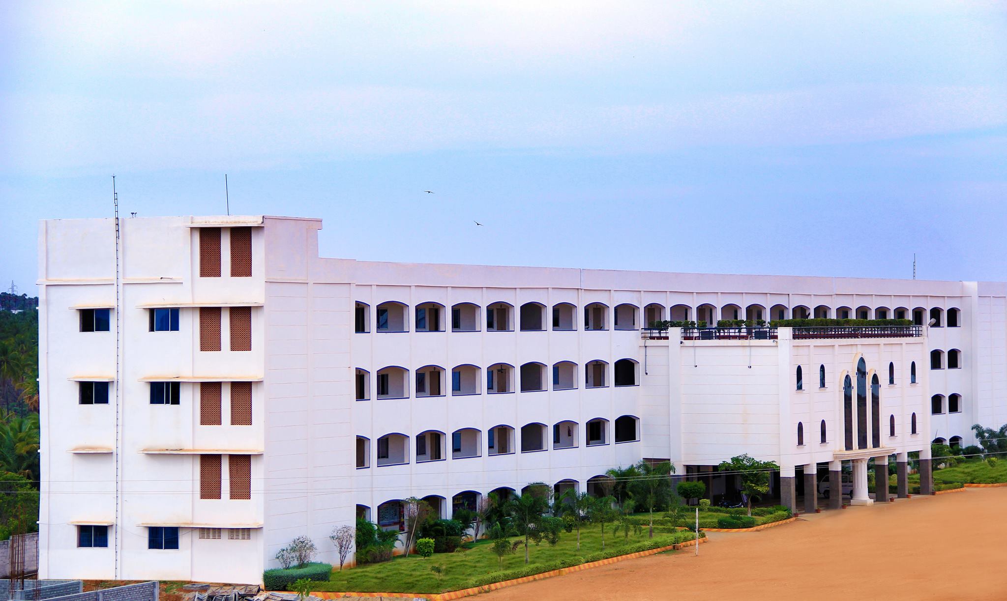 AVS COLLEGE OF TECHNOLOGY